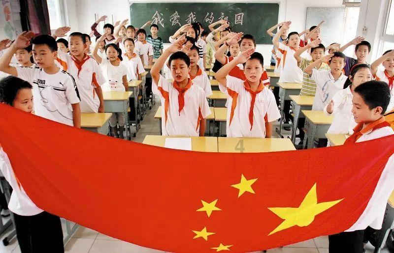 RMC:马赛前锋维蒂尼亚即将加盟热那亚,已和队友进行了告别
